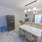 Luxury 4 Apartament Wlora