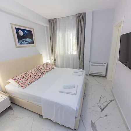 Luxury 4 Διαμέρισμα *