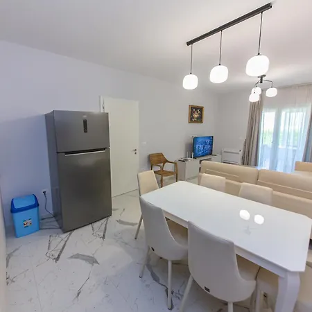 Luxury 4 דירה Vlorë